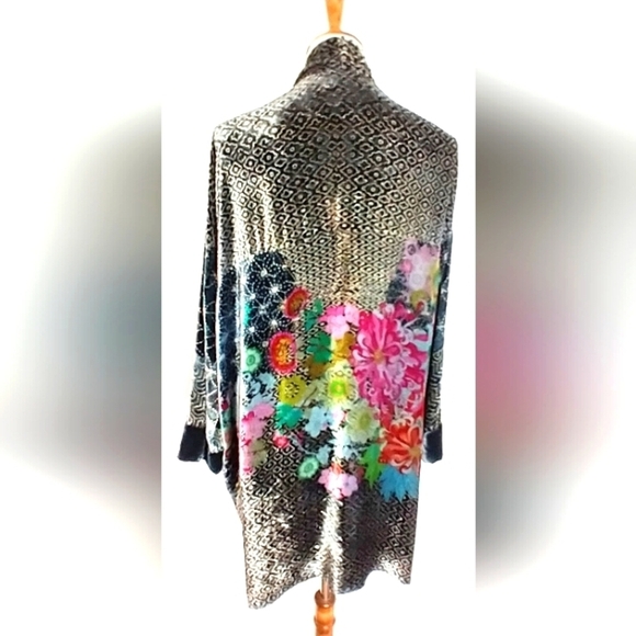 JOHNNY WAS RAYON SILK BLEND KIMONO STYLE JACKET - Picture 1 of 11